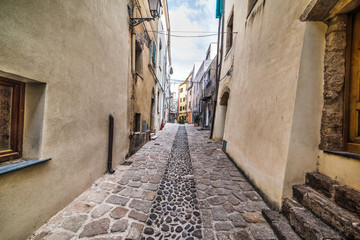 Obraz premium narrow alley in Castelsardo