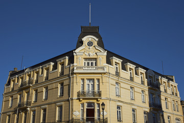 Fototapeta premium Historic colonial style building in the main square of Punta Arenas in the Magallanes region of Chile. Built circa 1923-29.