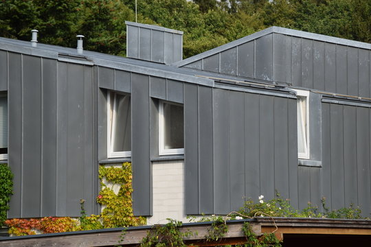 Dacheindeckung aus Zinkblech