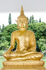 Obraz premium Golden buddha of Thailand