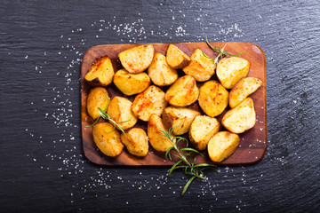 roasted potatoes with rosemary