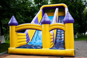 Bouncy castle slide