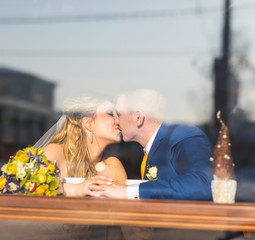 wedding couple at Christmas time