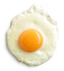 Foto op Plexiglas Spiegeleieren gebakken ei op witte achtergrond