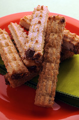 Churro 추로 Чуррос 西班牙油條 Չուրո ชูร์โร Churros チュロス Churrerías צ'ורוס Cocina española نگارخانه Чурос