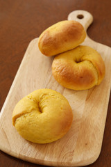 かぼちゃベーグル