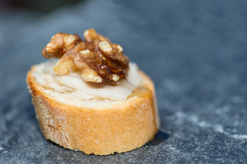 Slice of bread with walnut