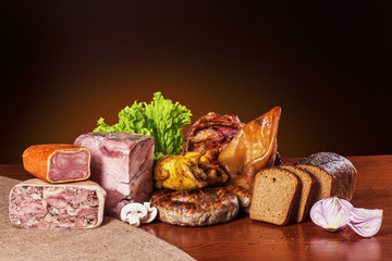 Assorted meat products with slices of bread