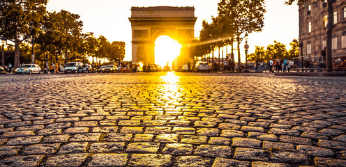 Beautiful sunset over Arc de Triomphe, Paris