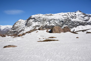Fototapeta na wymiar Landscape of mountains, volcano, glacier, snow, valley in Chile