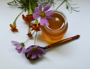 Obraz na płótnie Canvas flower honey