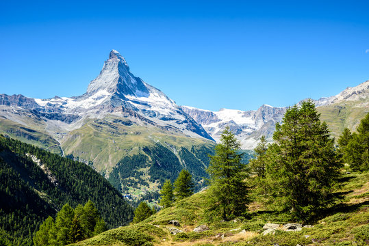 Fototapeta Matterhorn - beautiful landscape of Zermatt, Switzerland