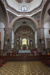 Fototapeta na wymiar Interiors of a church, San Miguel de Allende, Guanajuato, Mexico