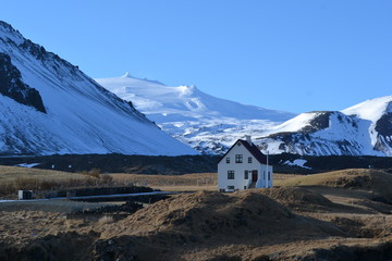 Islandia -  gory, wulkany,