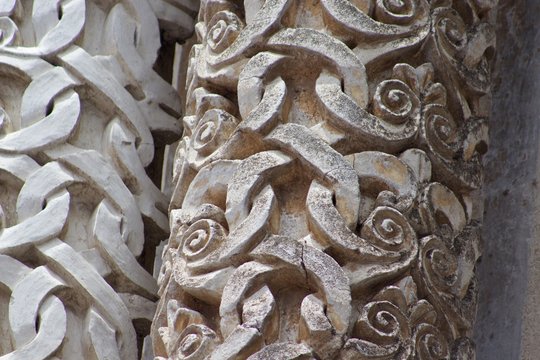 White Wooden column texture
