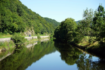 Fototapeta premium River on the border