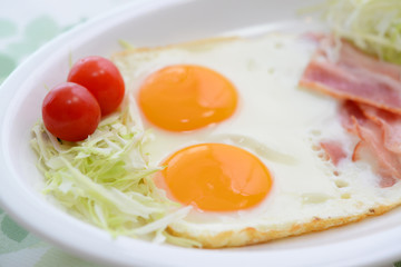 おいしそうな朝食