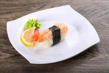 Sushi with shrimp