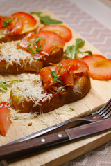 bruchetta salami