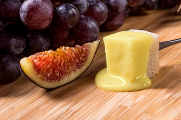 fruit fondue