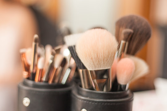 Makeup Pinsel und Utensilien
