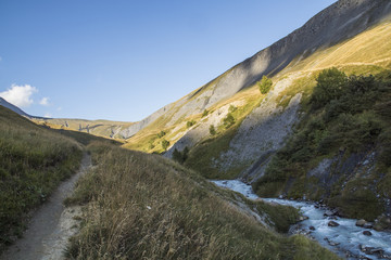 Massif de l'Oisans - Lac des Quirlies - Isère.