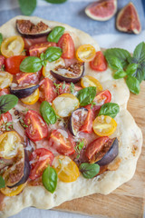 Tomaten Pizza