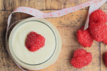yogurt smoothie with raspberries