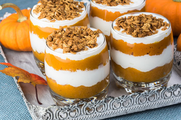 Pumpkin pie vanilla yogurt parfats.