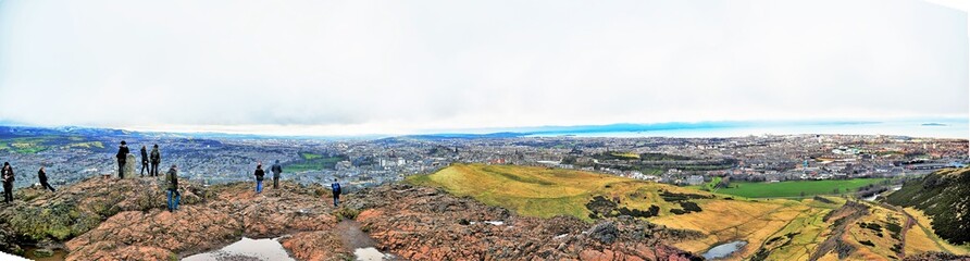 Obraz premium Edinburgh, View of the city, several monuments and the Castle, .series of Views of Edinburgh, with its main monuments and streets