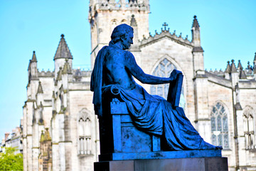 Obraz premium Edinburgh, View of the city, several monuments and the Castle, .series of Views of Edinburgh, with its main monuments and streets