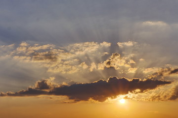Abendstimmung mit Wolken