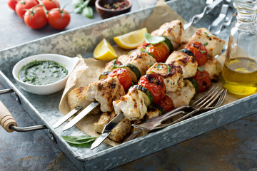 Grilled chicken cabobs on skewers