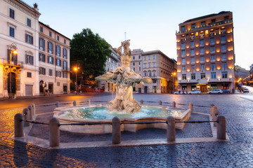 Triton Fountain in Piazza Barberini - obrazy, fototapety, plakaty