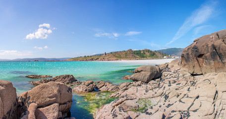 Tropischer Strand an der Playa de Pindo Galicien (Galicia) A Coruña Spanien