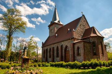 Fototapeta na wymiar New small Polish church