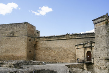 Fototapeta na wymiar Castillo de Sabiote en la provincia de Jaén, Andalucía