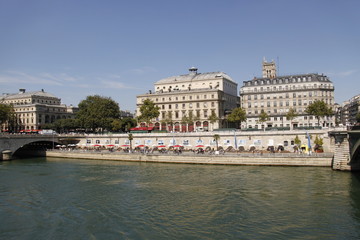 Fototapeta premium Paris Plage sur les quais de Seine à Paris