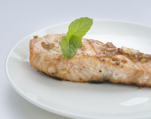 A food is fried fish and vegetable.
