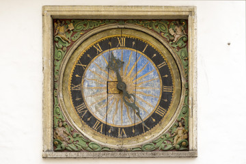 Fototapeta na wymiar Tallin clock