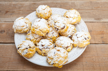 Corn flake cereal cookie