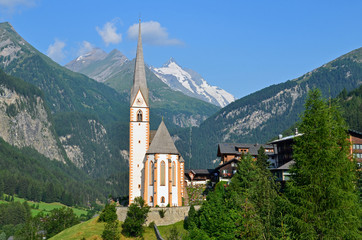 Fototapeta premium Heiligenblut, Kirche