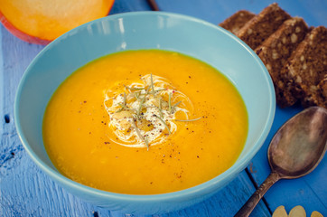 Pumpkin soup with cream and seeds