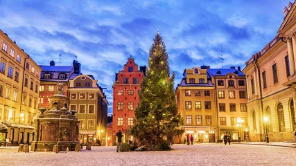 Abwaschbare Fototapete Stortorget-Platz dekoriert zur Weihnachtszeit in der Nacht, Stockhol © dimbar76