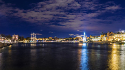 Fototapeta na wymiar Night panorama of Stockholm, Sweden