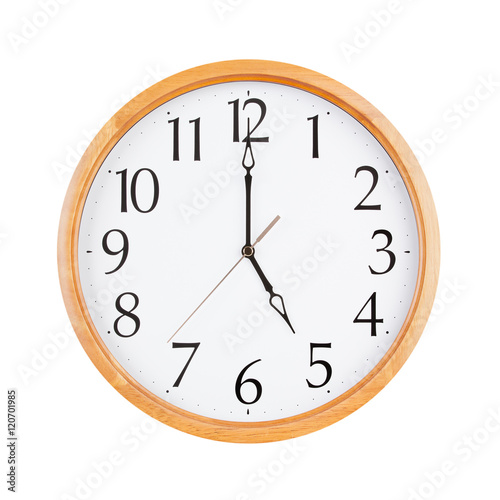 "Exactly five o'clock" Immagini e Fotografie Royalty Free su Fotolia