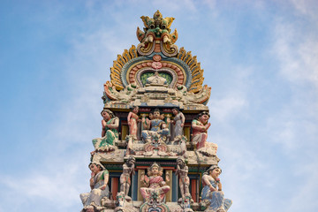 Fototapeta na wymiar Hinduism statue of Sri Mariamman temple in Singapore