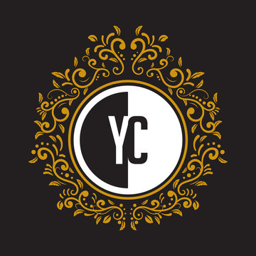 INITIAL CIRCLE HALF vintage elegant luxury