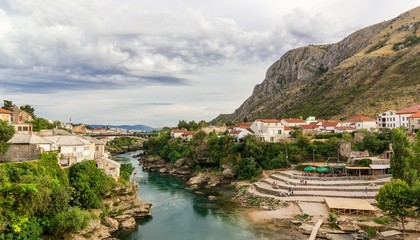 Fototapeta na wymiar Beautiful landscape of the city of Mostar and minaret in the background