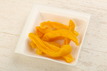 Dry mango chips